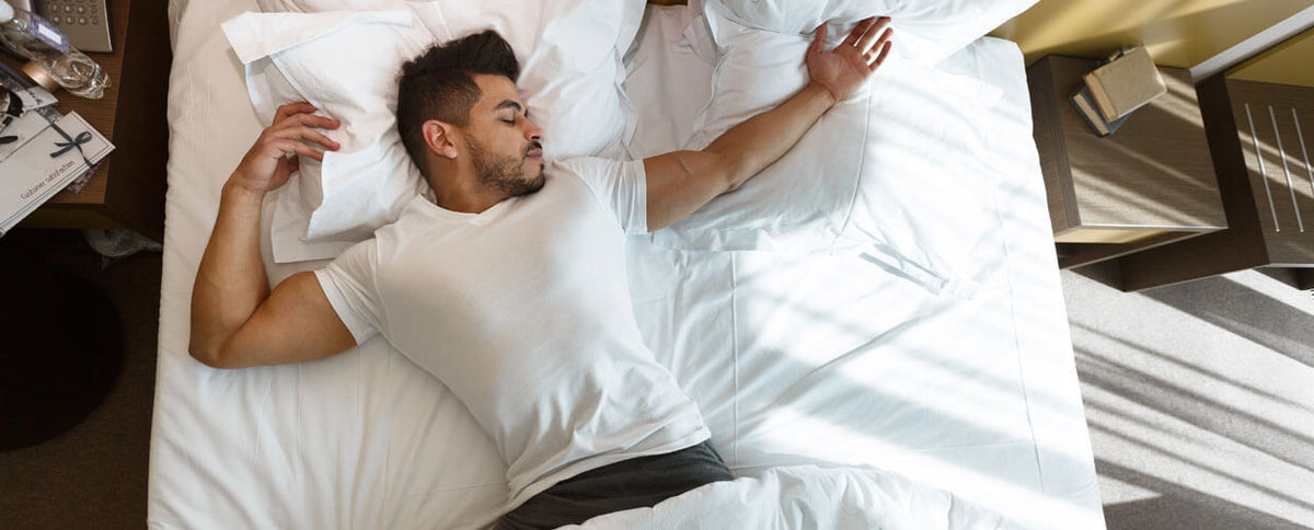 5 Best High-Protein Snacks Athletes Should Munch Before Bedtime
