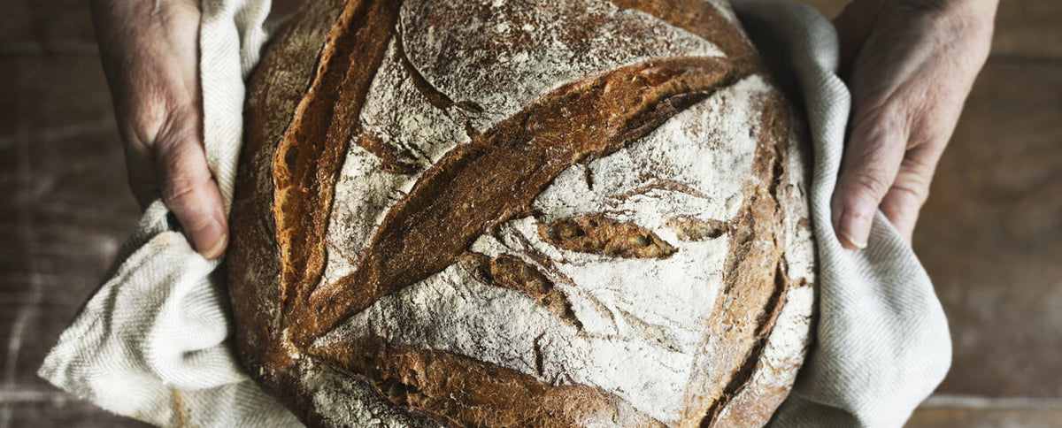 Why Sourdough Bread Is Way Healthier Than "Sourfaux"