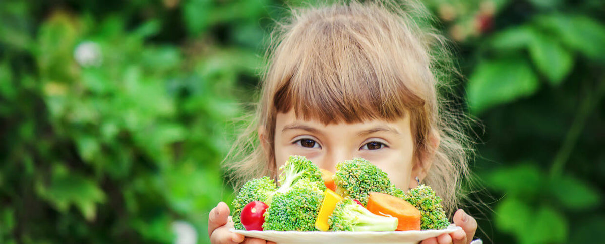 10 Ways to Get Your Kids to Eat Their Vegetables Already